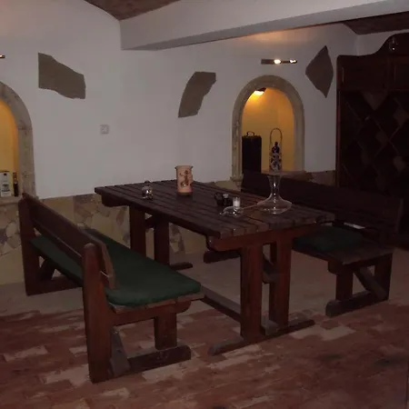 ゲストハウス Dabasi Lovas Vendeghaz Dabas